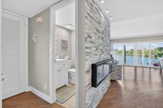 Photo of Listing #F10548645