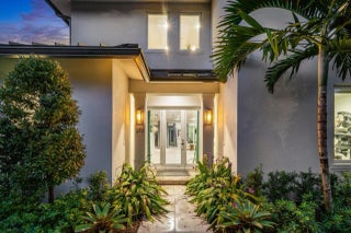 Photo of Listing #R11158427