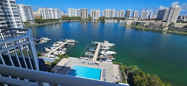 4 of 62 - 18041 Biscayne Boulevard #1405, Aventura, FL