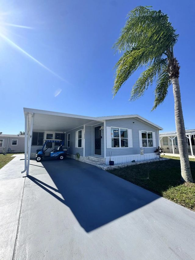 13953 Adelfa Avenue, Fort Pierce