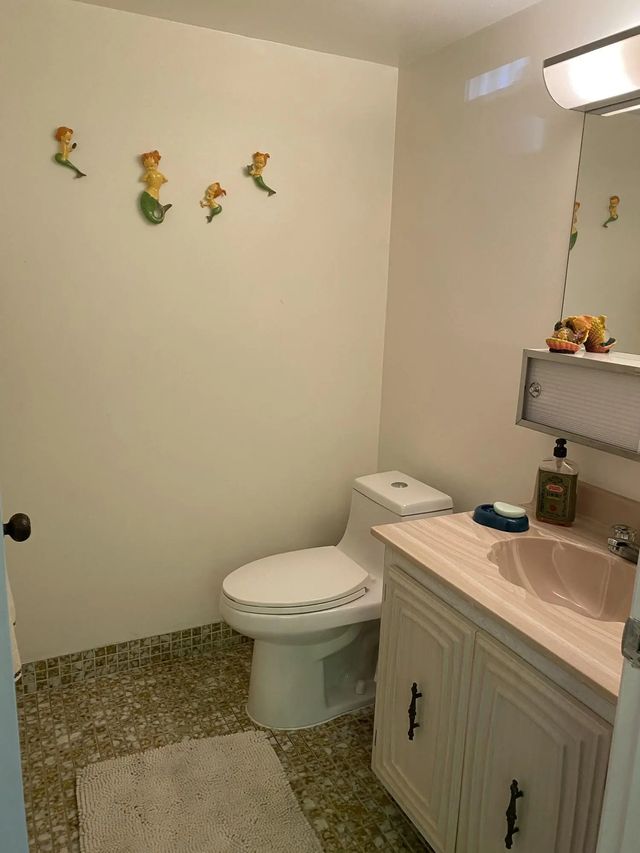 5 of 42 - 725 Lori Drive #106, Palm Springs, FL