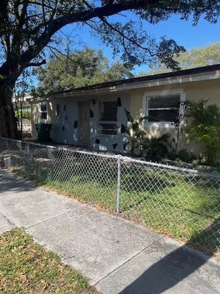 Photo of Listing #F10545856