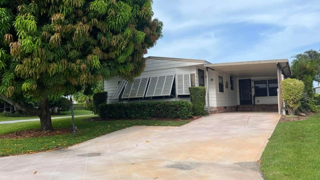 Photo of Listing #R11158476