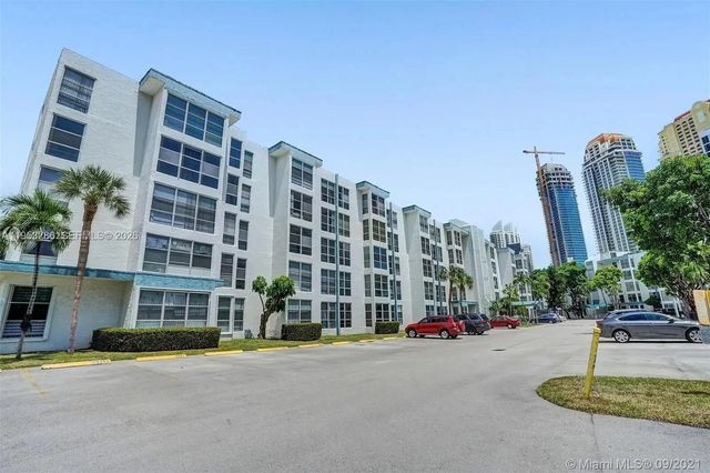 5 of 22 - 200 177th Drive #416, Sunny Isles Beach, FL
