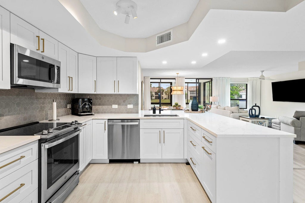 7918 Granada Place #103, Boca Raton