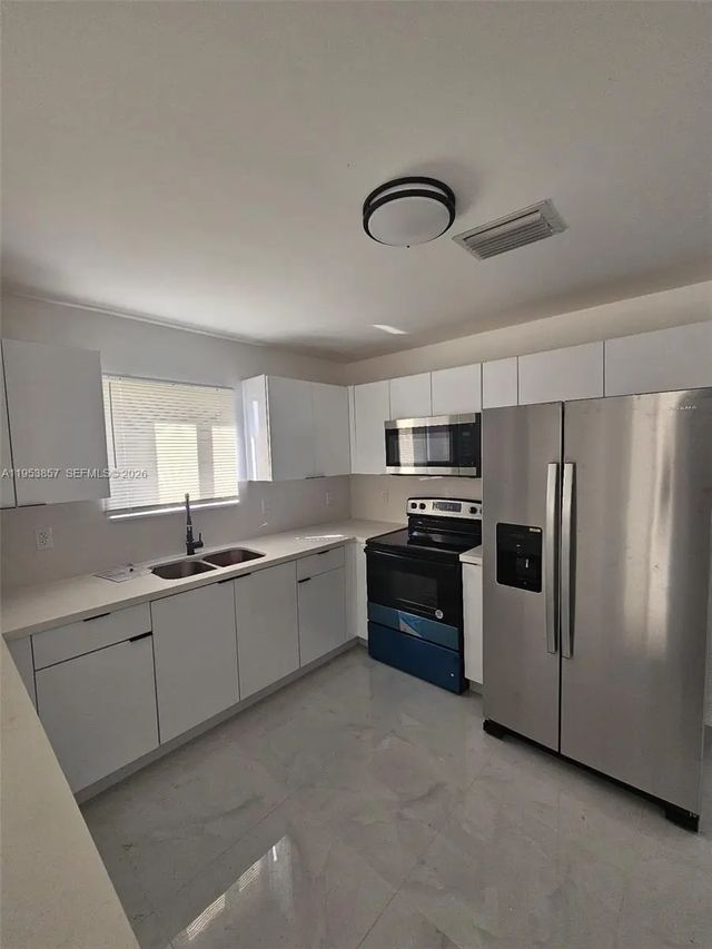 2 of 18 - 11997 Sw 218th Street, Miami, FL