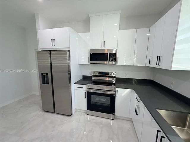 5 of 23 - 1111 Gunby Avenue S, Lehigh Acres, FL