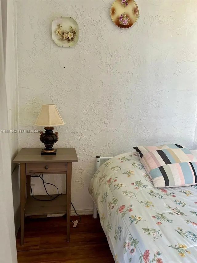 3 of 3 - 2860 Somerset Drive #405k, Lauderdale Lakes, FL