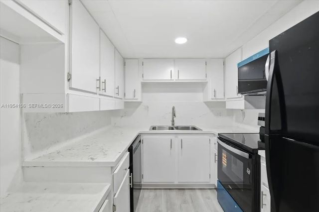 6101 N Falls Cir Drive #309, Lauderhill