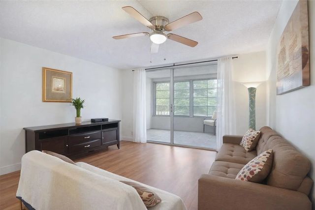3 of 46 - 2650 Nw 49th Avenue #320, Lauderdale Lakes, FL