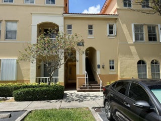 Photo of Listing #F10549021