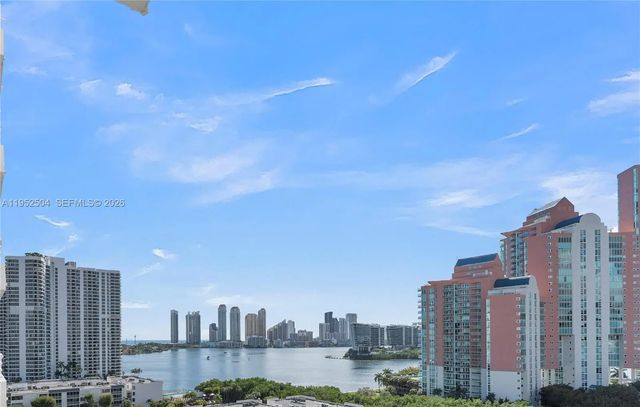 3300 Ne 192nd Street #1414, Aventura