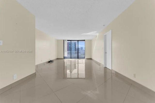 5 of 55 - 3300 Ne 192nd Street #1414, Aventura, FL
