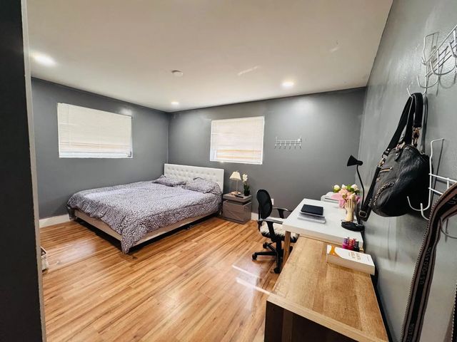 4 of 36 - 214 Westwood Circle E, West Palm Beach, FL