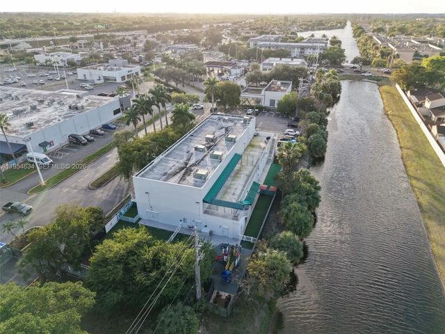 6545 Nw 169th Street, Hialeah