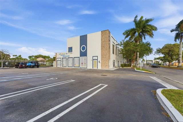 4 of 94 - 6545 Nw 169th Street, Hialeah, FL