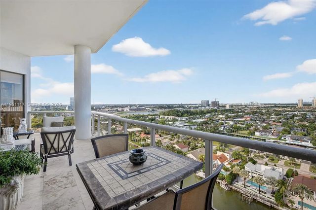 3 of 92 - 3598 Yacht Club Drive #ph2, Aventura, FL