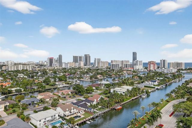 5 of 92 - 3598 Yacht Club Drive #ph2, Aventura, FL