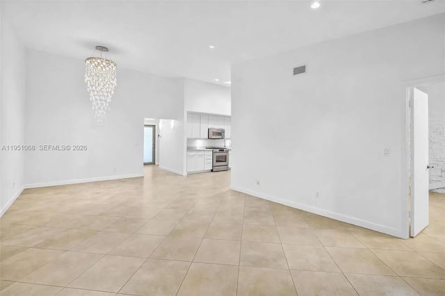 3 of 46 - 21248 Harbor Way #243-24, Aventura, FL