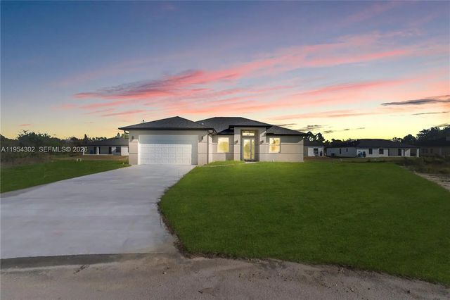 1930 Zombar Court, Lehigh Acres
