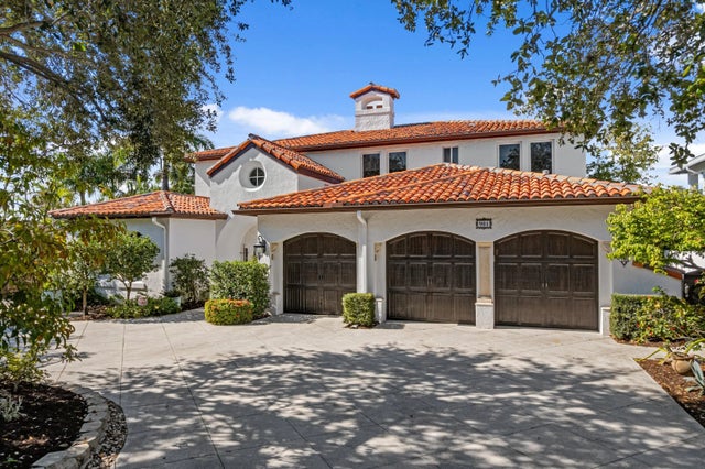 901 Nw 4th Court, Boca Raton