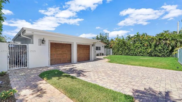 2 of 36 - 1311 Pierce Street, Hollywood, FL