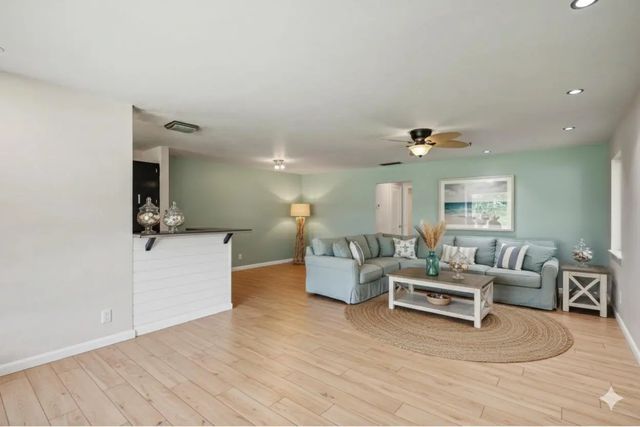 4 of 20 - 275 South Boulevard #c, Boynton Beach, FL