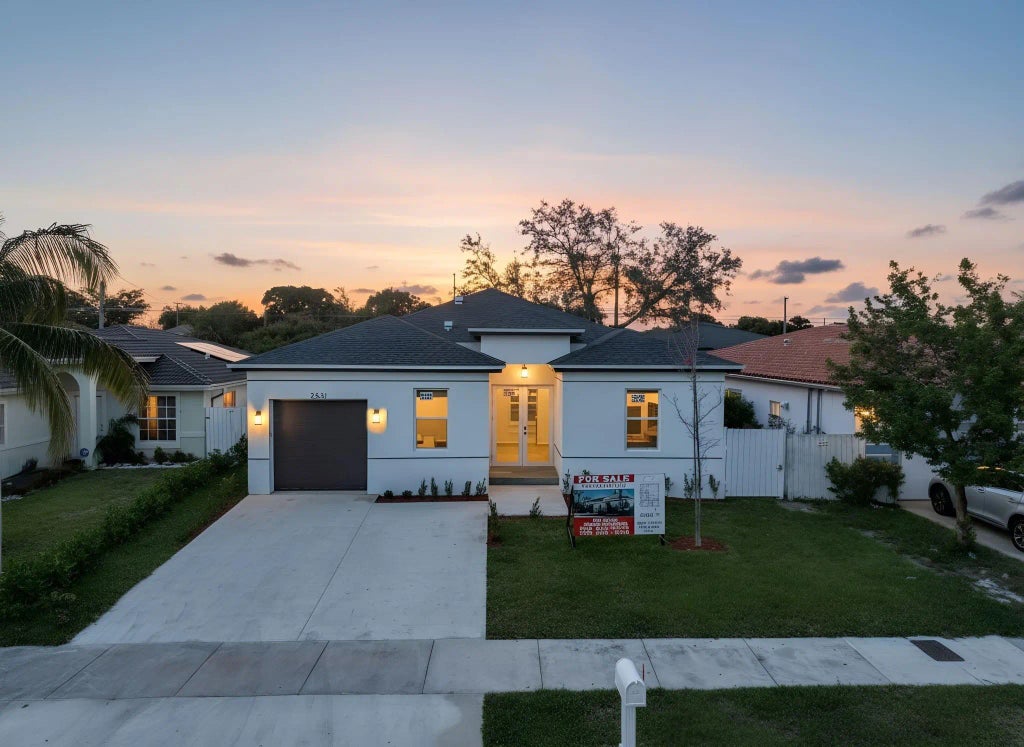 2531 Nw 14th Court, Fort Lauderdale