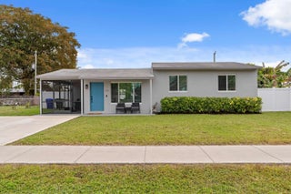 Photo of Listing #R11158798