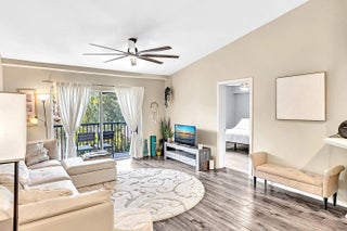 Photo of Listing #F10549114