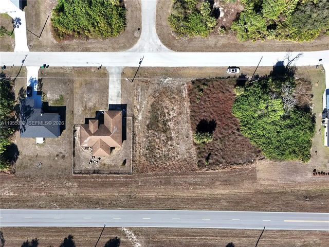 2 of 7 - 3019 S Balsam Circle, LaBelle, FL