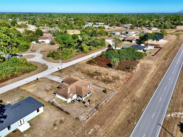 5 of 7 - 3019 S Balsam Circle, LaBelle, FL