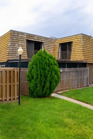 Photo of Listing #R11158826