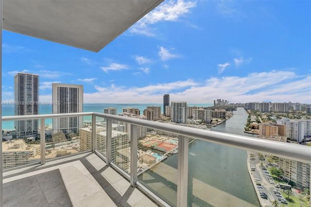 2600 E Hallandale Beach Boulevard #t3201, Hallandale Beach