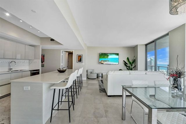 5 of 53 - 2600 E Hallandale Beach Boulevard #t3201, Hallandale Beach, FL