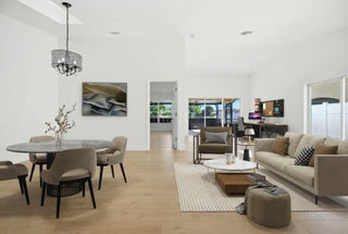 Photo of Listing #R11158877