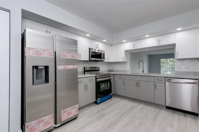 4 of 40 - 12600 Sw 5th Court #408l, Pembroke Pines, FL