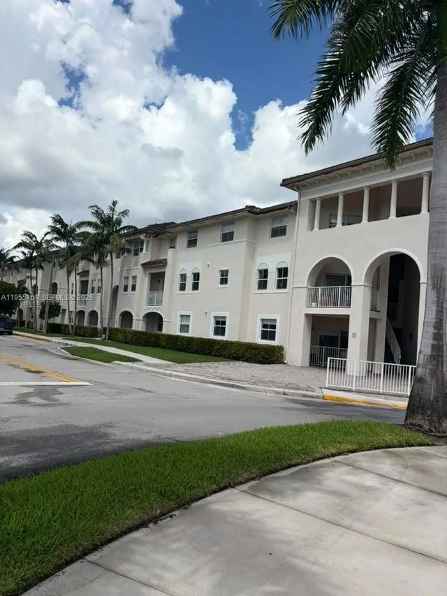 11601 Nw 89th Street #107, Doral