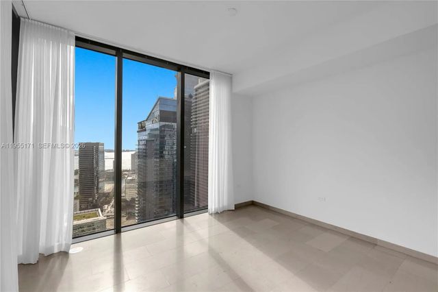 3 of 47 - 88 Sw 7th Street #3711, Miami, FL