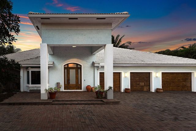 3 of 41 - 2311 Ne 47th Street, Lighthouse Point, FL