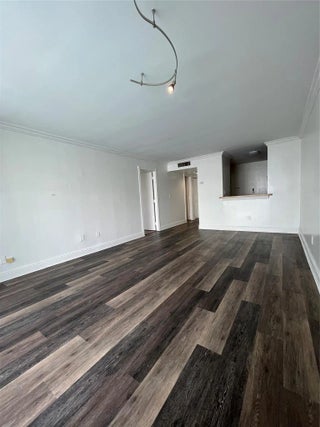 Photo of Listing #F10548937