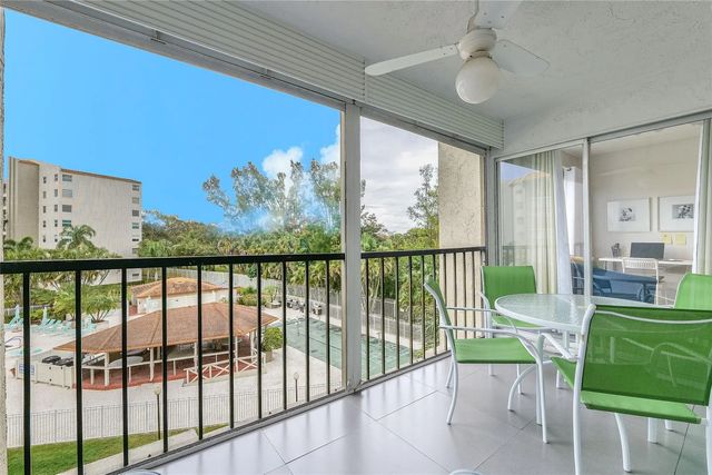3920 Inverrary Boulevard #404-c, Lauderhill