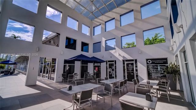 3 of 26 - 260 Crandon Boulevard #e18, Key Biscayne, FL