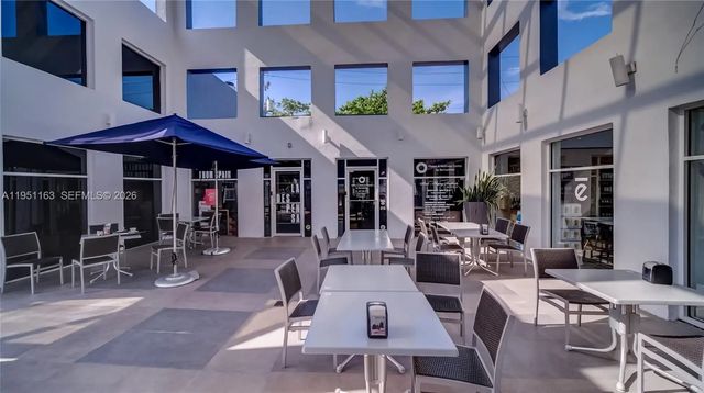 4 of 26 - 260 Crandon Boulevard #e18, Key Biscayne, FL