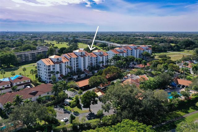 4108 W Palm Aire Drive #083b, Pompano Beach