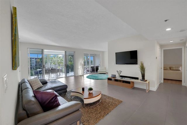 4 of 58 - 4108 W Palm Aire Drive #083b, Pompano Beach, FL
