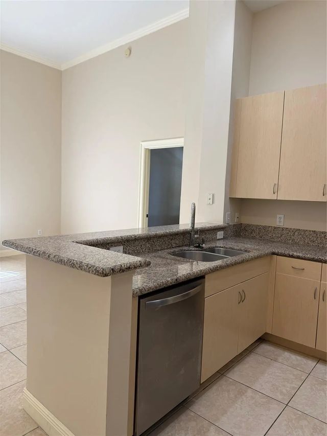 3 of 22 - 16102 Emerald Estates Drive #103, Weston, FL
