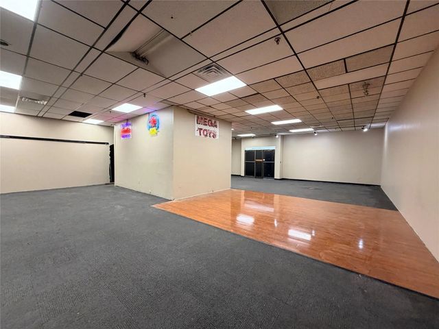 5 of 13 - 5611 N State Road 7, Fort Lauderdale, FL