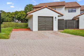 Photo of Listing #R11159054