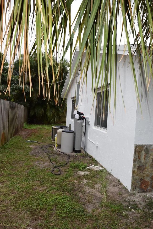 3 of 11 - 3642 Harlowe Avenue, Boynton Beach, FL